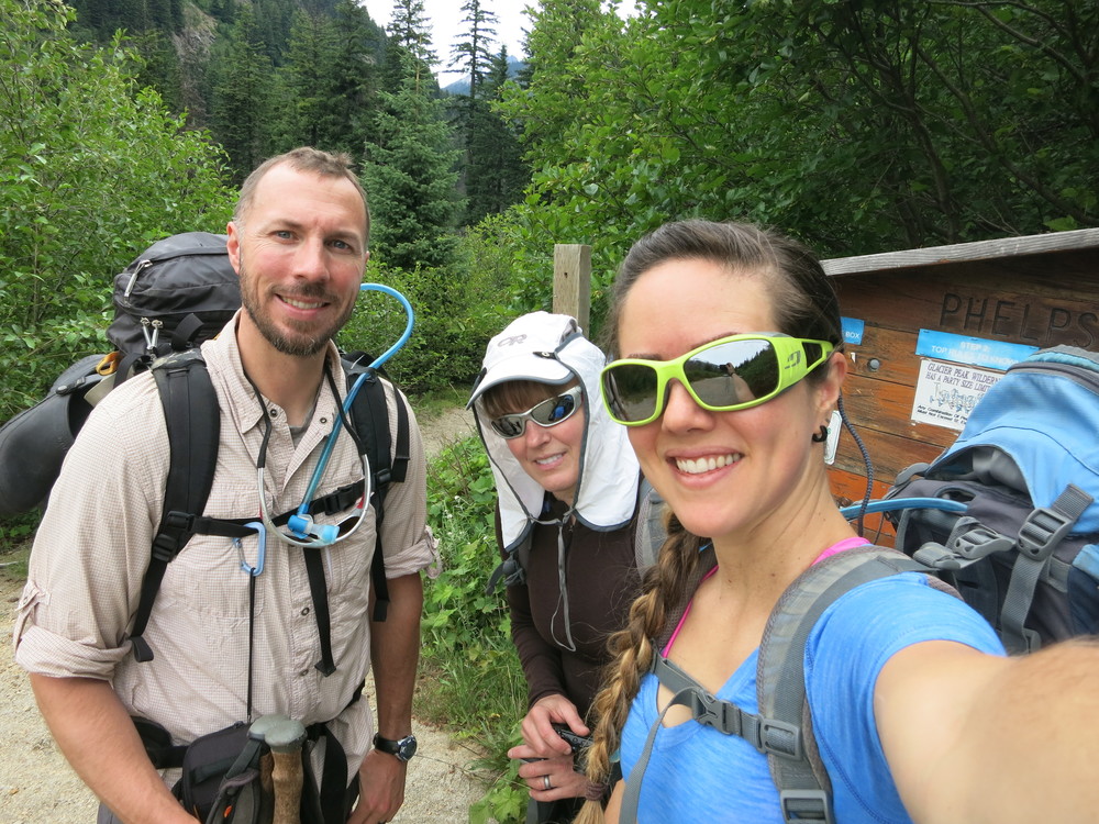 Obnoxious sunglasses and all, we head off for our adventure from Phelps Creek Trailhead. 